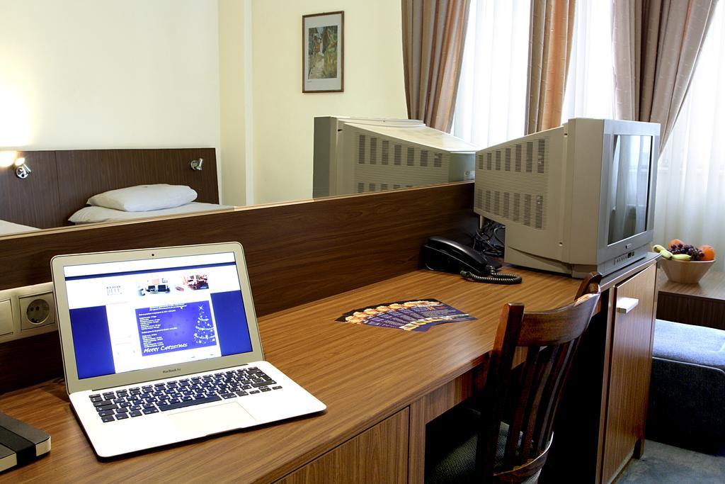 Diter Family Hotel 3*